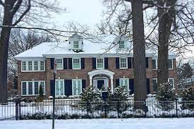 The Home Alone House In Winnetka Illinois Home Alone Home Alone Movie American House Design