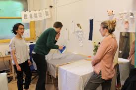 Cours dinitiation à la couture – Les Grands Voisins