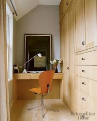 Built In Office For A Very Small Space Featured In Metropolitan Home Small Office Furniture Small Space Design Home