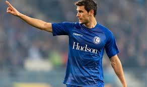 Roman olehovych yaremchuk is a ukrainian professional footballer who plays as a striker for belgian club gent and the ukraine national team. Yaremchuk U Genta Ves Sezon Byl Takoj Vse Ili Nichego Football Ua