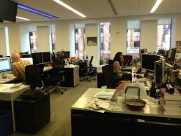 The Space In The Newsroom Occupied By The Interactive Graphics Team At The Wsj Wall Street Journal Newsroom Home Decor
