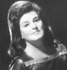 Laurie Glaze's Instagram, Twitter & Facebook