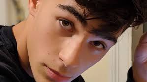 Matthew Horvath's Instagram, Twitter & Facebook