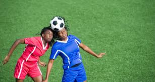 A coroner ruled that mr astle's brain had been damaged by years of heading heavy leather footballs. Soccer Watch Out For Collisions Science News For Students