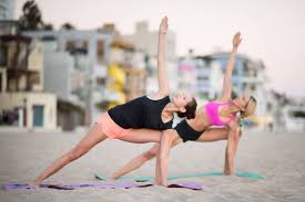 Ucla santa monica medical center receives 2020 press ganey guardian of excellence award in patient experience. Die Schonsten Locations Fur Euren Yoga Urlaub Urlaubsguru