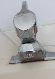 This is probably the most reliable type of faucets but the bad news is that if you get a leaky cartridge faucet then it gets bit more complicated to fix. Removing A Broken Faucet Aerator Home Improvement Stack Exchange