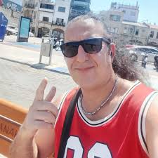 بگو برگرد شاه