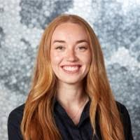 Elizabeth Larkin's Instagram, Twitter & Facebook