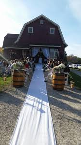 Phillips Barn In Oregon Ohio For Ceremonies And Receptions Wedding Ceremony Location Indoor Ceremony Wedding Ceremony Pictures