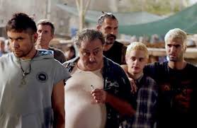 Coordinacion de pelea y efecto empalda. El Marginal 3 Tv Series 2019 Filmaffinity