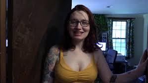 Bettie Bondage Porn - Bettie Fucks a Fan HD