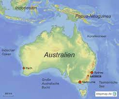 Weltkarte großformat 7.800 x 4.200 px: Australien Rutscht Nach Norden Langen Und Breitengrade Werden Angepasst