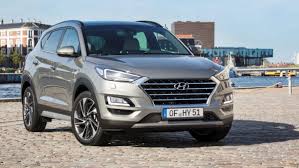 Outside, tucson is designed to impress while inside, you'll discover a level of roominess, comfort and versatility that. Den Neuen Gibts Auch Als Mildhybrid Hyundai Tucson