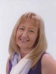 Robin Rebman's Instagram, Twitter & Facebook