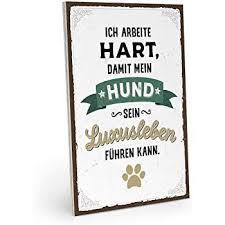 Artfaves Holzschild Mit Spruch Im Hundekorbchen Spukt Es Vintage Shabby Deko Wandbild Turschild Amazon De Kuche Haushalt In 2020
