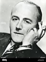 1899 1977 hi-res stock photography and images