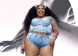 Popular american singer lizzo has slammed netizens who criticised her for sharing details of her detox juice cleanse on social media. Why Is Celebrity Weight Loss So Complicated