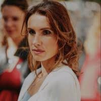 200+ profils pour “Elena”