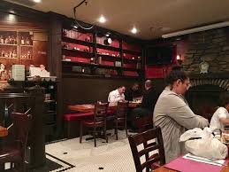 Owned by world heavyweight boxing champion jack dempsey, it was considered by many to be an american institution. Jack Dempseys Picture Of Jack Dempsey Restaurant New York City Tripadvisor
