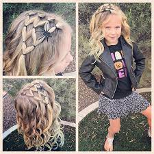 Halloween Style Super Quick And Easy Spider Web With Some Curls We Love Halloween Styles And Will B Girl Hair Dos Little Girl Hairstyles Hair Styles