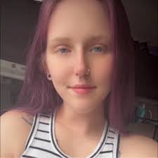 Speaking to my married couples who ones always cold and ones always hot,  how do y'all handle? Cause I'm in hot flash mode and he cold all the time  and I need