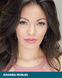 Amanda Robles's Instagram, Twitter & Facebook