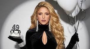 ✨💃 49 años de magia, ritmo y fuego. Shakira, cada paso tuyo encendió el  mundo, cada nota tuya nos hizo sentir vivos. 🌍🔥 ¡Inspiración eterna,  reina de todas las épocas… Feliz cumpleaños,