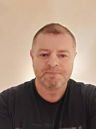 Au palais à arlon exposition. Aonghus Dwane On Twitter My Pandemichaircut Courtesy Of The Illustrious Salon D Arlon My Bathroom With A Razor The Scalped Top And Back Will However Remain Strangers To Twitter Coronacutchallenge Coronacuts Https T Co Ayqcv64mns