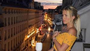 Browse instagram with the best experience. La Villa La Bataille Des Couples Virginie Un Pacte Scelle Entre Les Candidats Avant Le Tournage