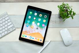 Have you been looking for a new stylish and sturdy case for your ipad pro? The 7 Best Ipad Pro 9 7 Cases And Covers 2021 Esr Blog