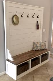 Shiplap Hall Tree Bench Rangement Entree Maison Deco Entree Maison Meubles Faits Maison