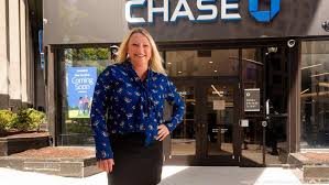 You can find a branch of chase nearby using the map below or by visiting locator.chase.com, searching for your details: Jpmorgan Chase To Open First Two Williamson County Branches Nashville Business Journal