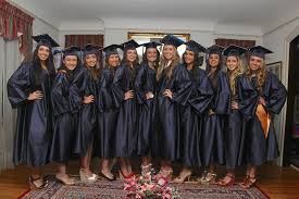 A Letter To High School Seniors On Graduation Day High School Graduation Outfit College Graduation Pictures Graduation Dress High School