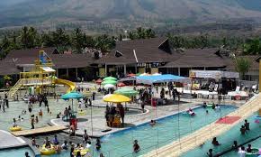 Pemandian air panas alam tirta lebak buana adalah sebuah obyek wisata keluarga berupa pemandian air panas alami yang terletak di bilangan cipanas lebak. Pemandian Air Panas Cipanas Menikmati Kesegaran Dan Khasiat Air Panas Tempat Me