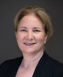 Mindy Levin's Instagram, Twitter & Facebook