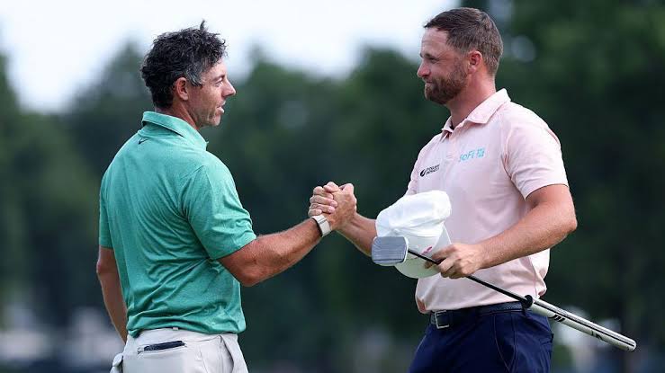Wyndham Clark holds off Rory McIlroy fightback to win BMW Championship -  BBC Sport