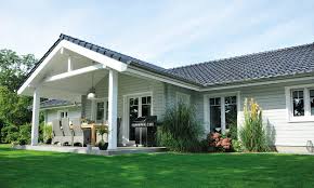 Wir planen und liefern ihnen einen auf ihre eigenleistung abgestimmten bausatz für ihr kostenoptimiertes. Flexibilitat Garantiert Mit Unserem Holzhaus Bausatz Fjorborg
