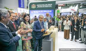 Walau bagaimanapun, pengambilalihan syed mokhtar adalah. Malaysiakini Ada Pekerja Utusan Akan Diambil Di Bawah Syarikat Baru