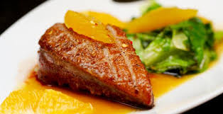 2 jetez la graisse superflue et prolongez la cuisson de ± 6 min de l'autre côté. Accompagnement Pour Un Magret De Canard