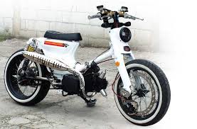 Minimalis berbalut krom dan aksesoris! Honda Astrea Grand 95 Sukabumi Full Hembusan Techno Kustom