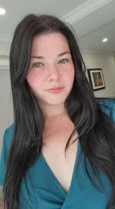 ugh Cant decide which hair color i want for her.. she so pretty i ant😩