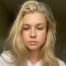 haley mcalpine (@hmcalpine03)