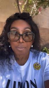 Debra Carter-Glover (@theposhpiece) • Instagram photos and videos