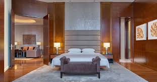 Situated adjacent to the iconic petronas twin towers, mandarin oriental, kuala lumpur is the city's leading luxury hotel with 643 well appointed rooms. Prices For One Night Stays At Luxury Suites Rooms In 5 Star Kl Hotels