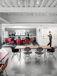 Gallery Of How To Design Comfortable And Efficient Offices Meeting Spaces 20 Office Waiting Room Chairs Small Living Room Chairs Blue Chairs Living Room