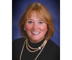 Deb Huber's Instagram, Twitter & Facebook