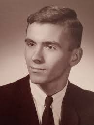 Shannon Eicher's Instagram, Twitter & Facebook