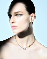 Introducing the latest incarnation of the Giorgio Armani Fine Jewellery  collection. ⁣ Composed of a necklace, earrings, ear cuff and rings, the new  jewellery selection is inspired by the rare and delicate