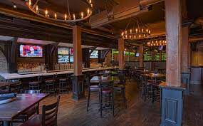 Chicago Gastropub Sports Bar Chicago Living Sports Bar Chicago Sports