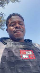 Workout #1 Health is Wealth Movement is Medicine 💊 💪🏾 Culver City Stairs  5x each time up 50 Piece (Push Ups) #stayingcameraready #fitness